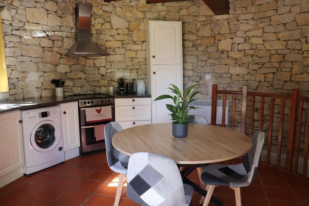 Villa La Tour Du Perigord à Beaupouyet Extérieur photo