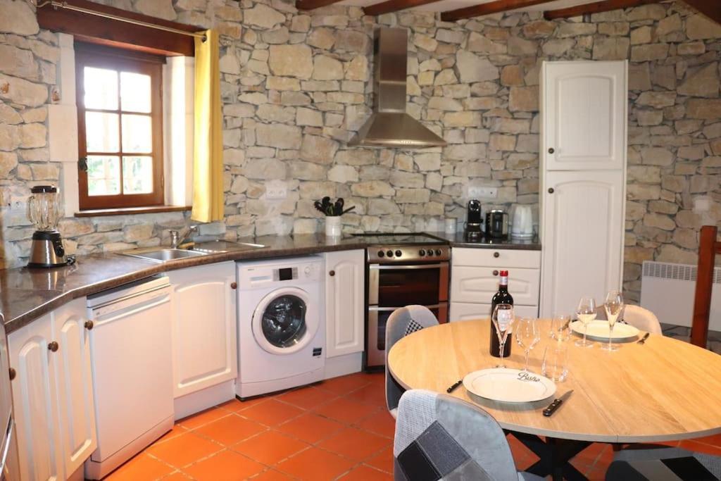 Villa La Tour Du Perigord à Beaupouyet Extérieur photo